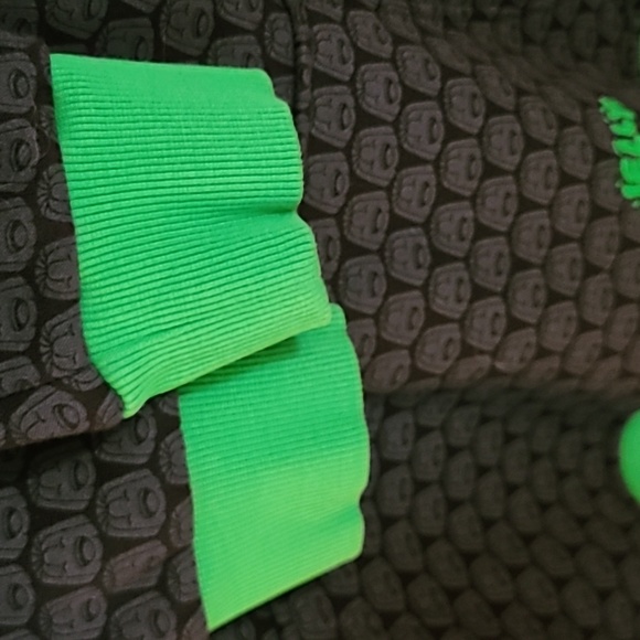 NWOT Jelly unisex size M hoodie. - Picture 7 of 8